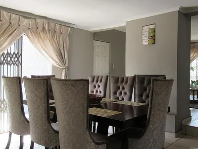3 Bedroom House For Sale in Alveda, Johannesburg - axTO.webp