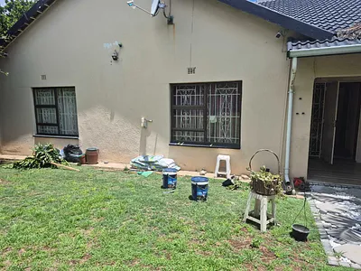 6 Bedroom House For Sale in Johannesburg - JW1n.webp