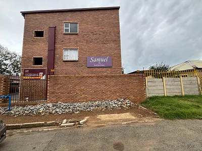 2 Bedroom Apartment For Sale in Kempton Park AH, Kempton Park - fuMl.webp