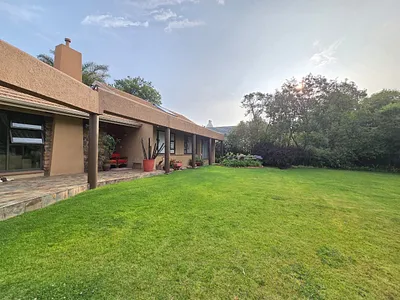 4 Bedroom House For Sale in Alberton - Wsuo.webp