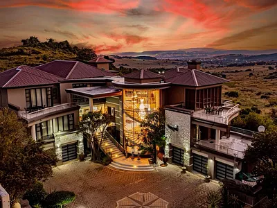 6 Bedroom House For Sale in Alberton - oT8O.webp