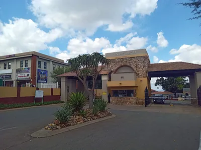 2 Bedroom Apartment To Rent in Germiston - aGaE.webp