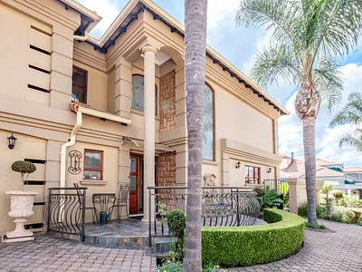 3 Bedroom House For Sale in Boksburg - 2AFf.webp