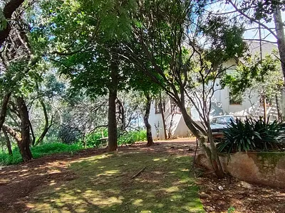 6 Bedroom House For Sale in Johannesburg - i2SZ.webp