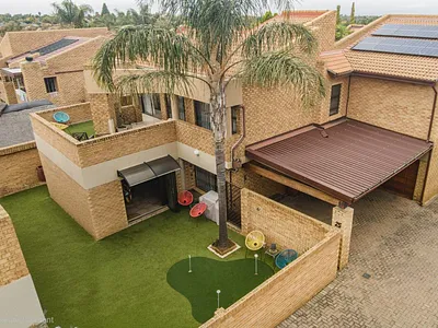 5 Bedroom House For Sale in Alberton - u5XC.webp