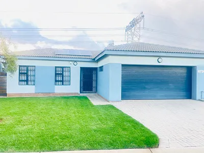 3 Bedroom House For Sale in Centurion - DOKu.webp