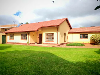 3 Bedroom House For Sale in Johannesburg - img