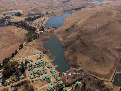 4 Bedroom House For Sale in Dullstroom - img