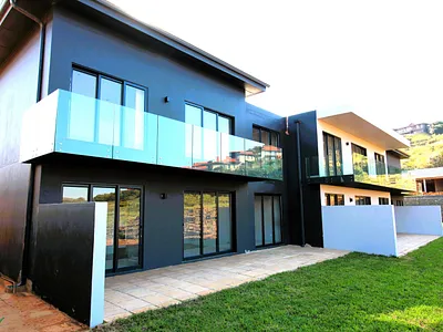 2 Bedroom Apartment For Sale in Ballito - iXIM.webp